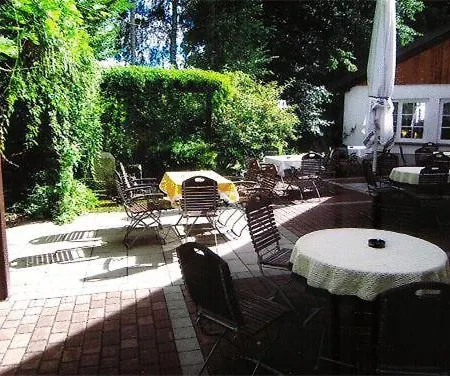 Land-gut-hotel Zur Lochmuehle 3*