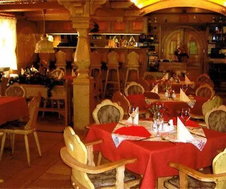 Гостевой дом Land-gut-hotel Zur Lochmuehle Penig