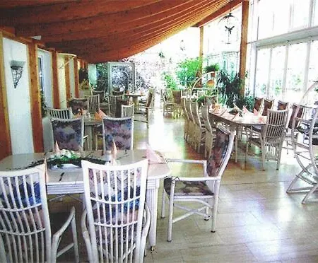 Konukevi Land-gut-hotel Zur Lochmuehle