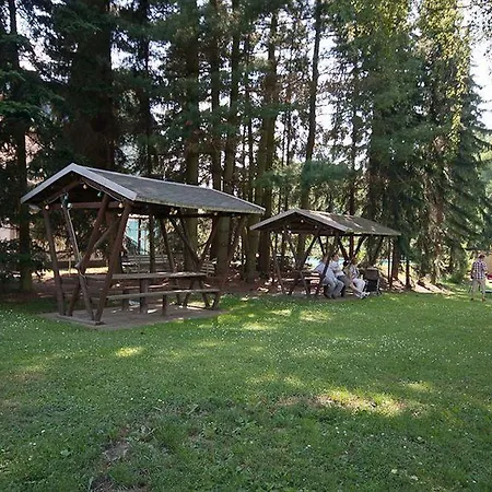 Konukevi Land-gut-hotel Zur Lochmuehle