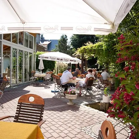 Land-gut-hotel Zur Lochmuhle